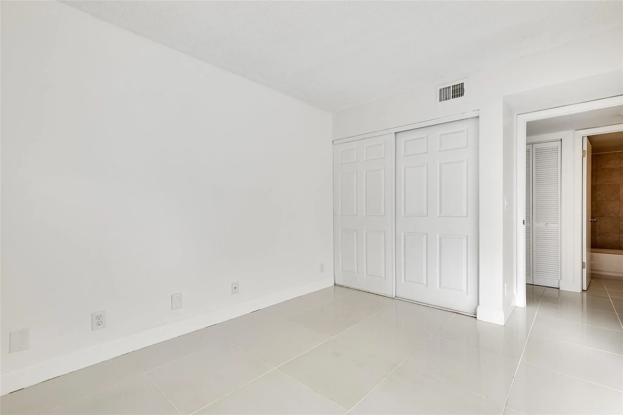 10773 Cleary Blvd, #104