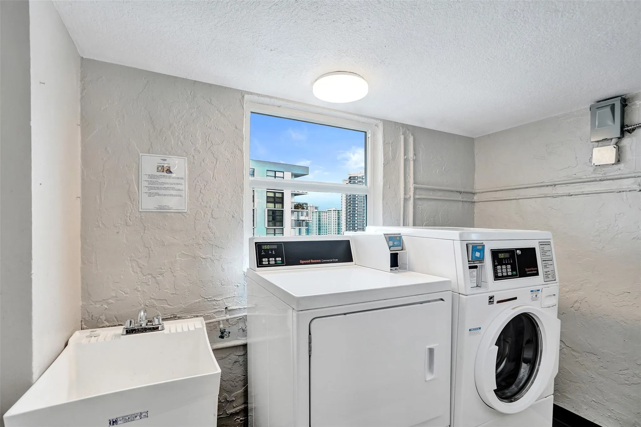 3015 N Ocean Blvd., #15F