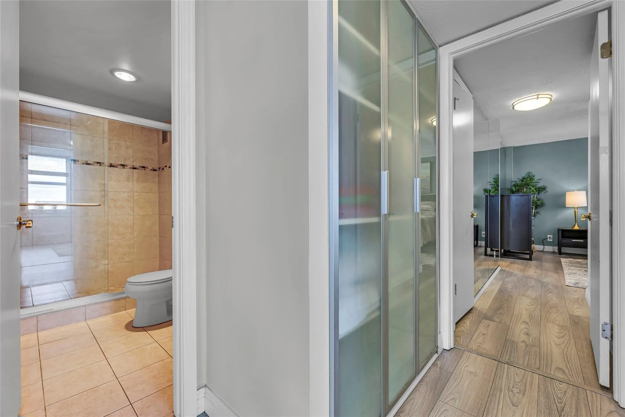 3015 N Ocean Blvd., #15F