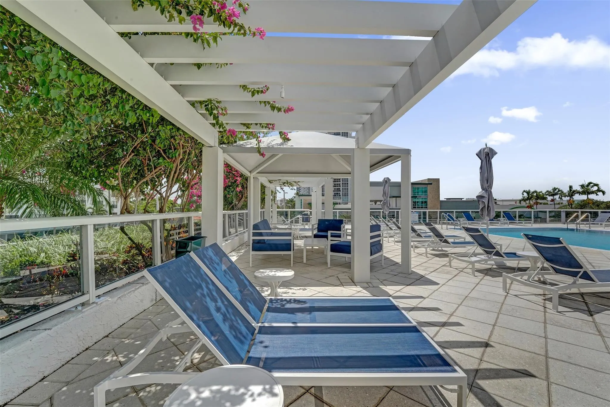 3015 N Ocean Blvd., #15F