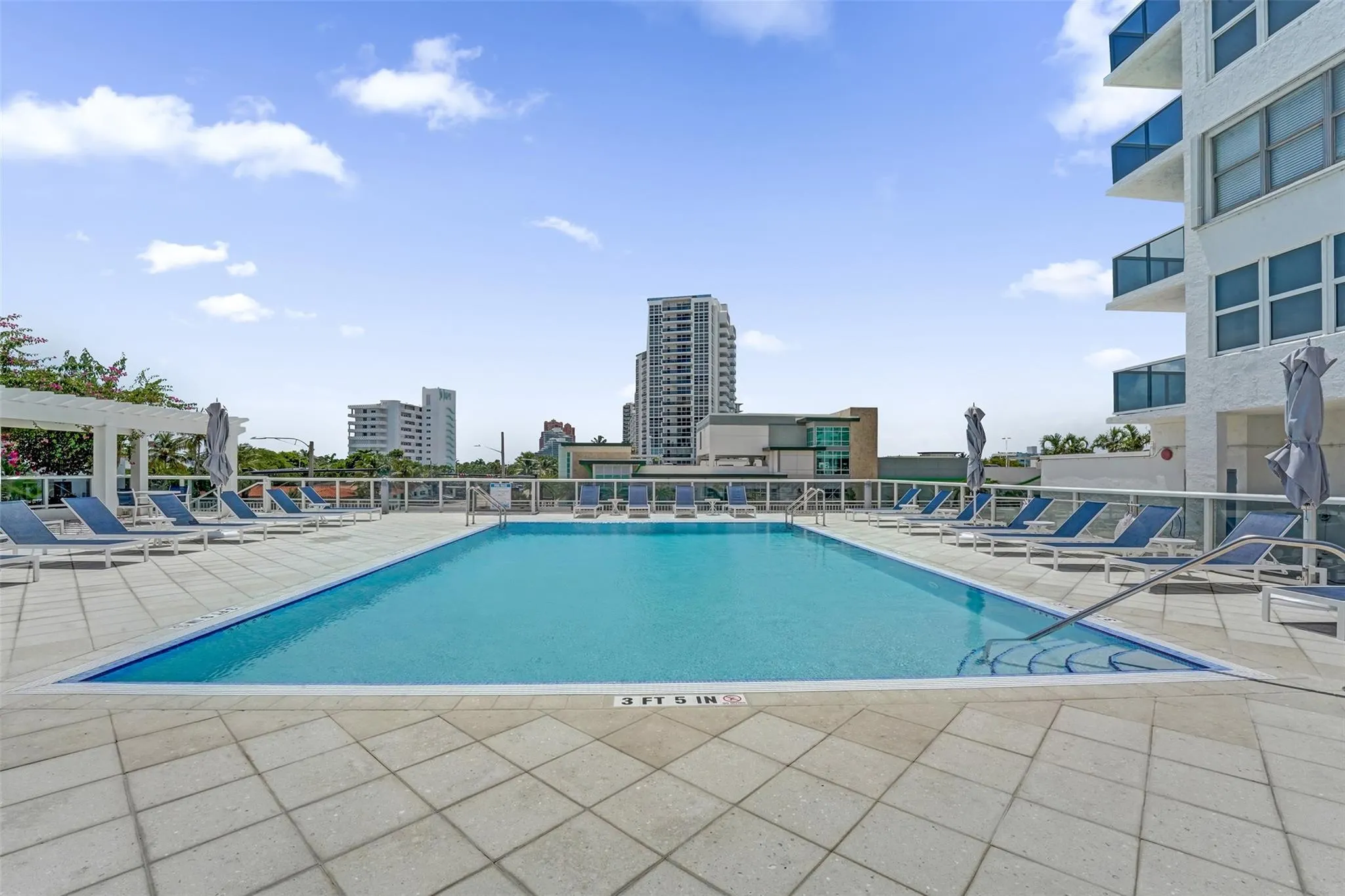 3015 N Ocean Blvd., #15F