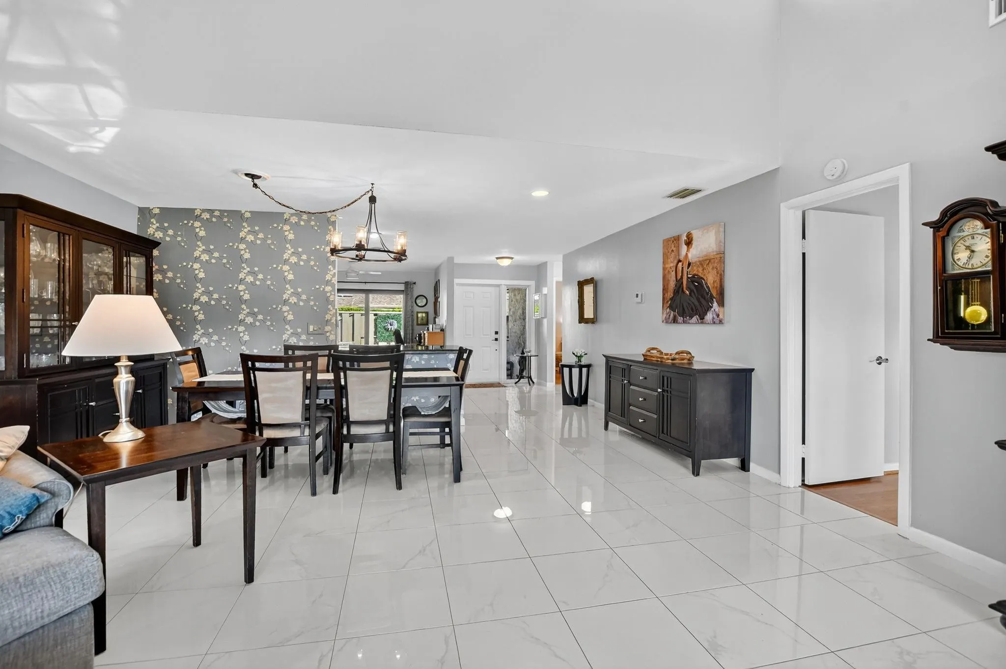 479 Deer Creek Wildwood Lane E