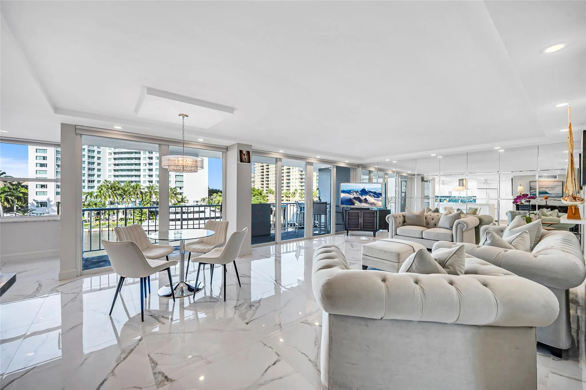 2800 E Sunrise Blvd, #5B