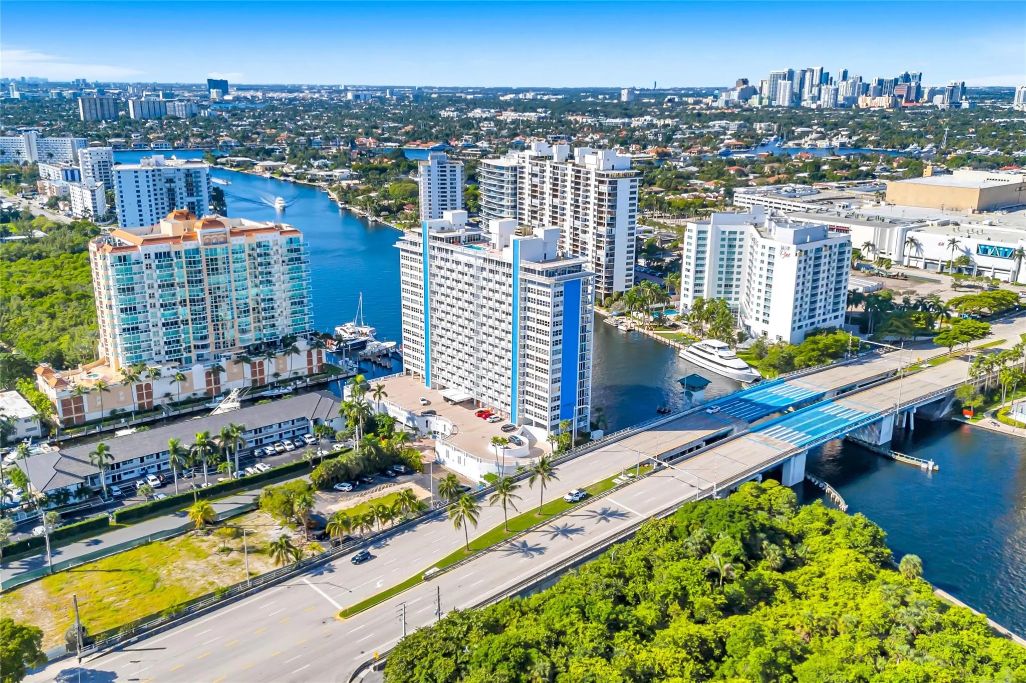 2800 E Sunrise Blvd, #5B