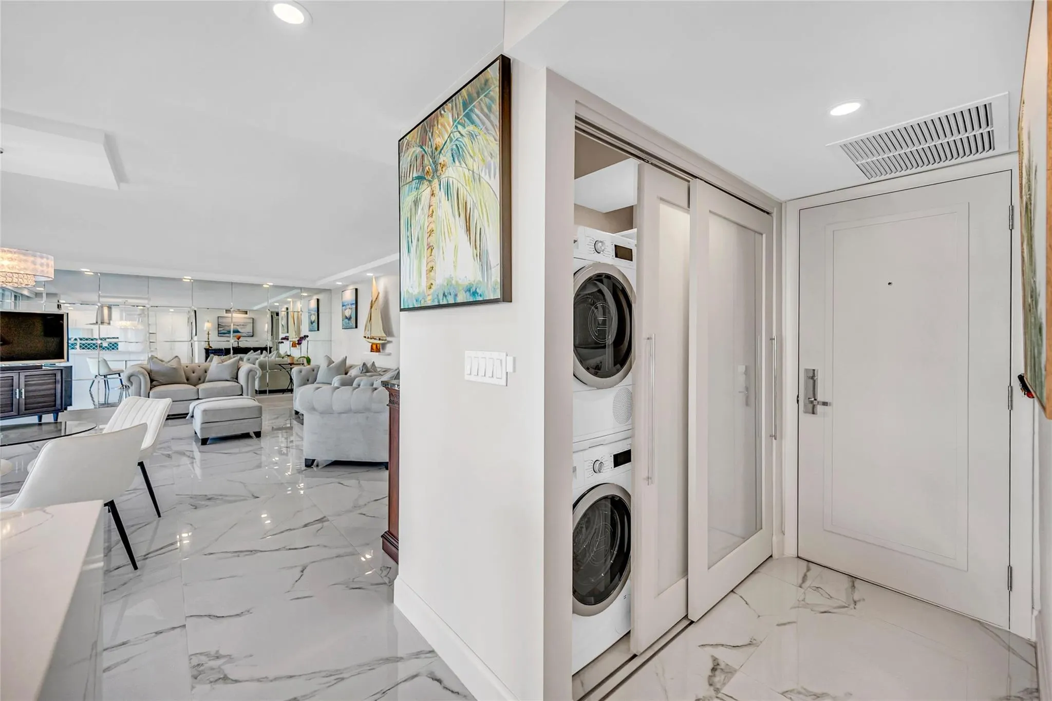 2800 E Sunrise Blvd, #5B