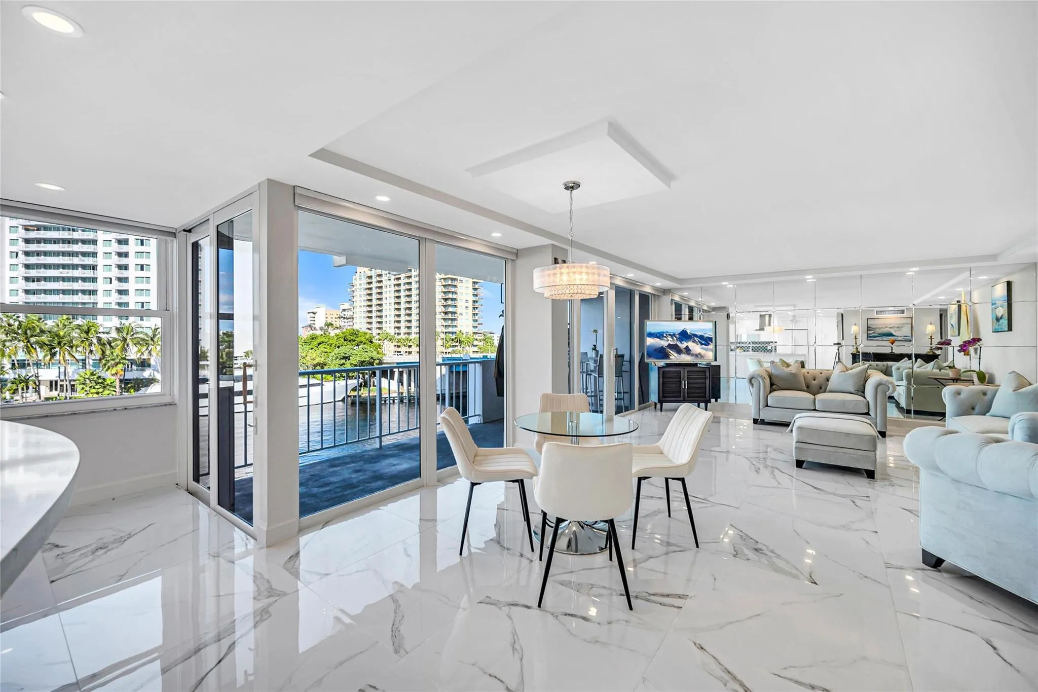 2800 E Sunrise Blvd, #5B