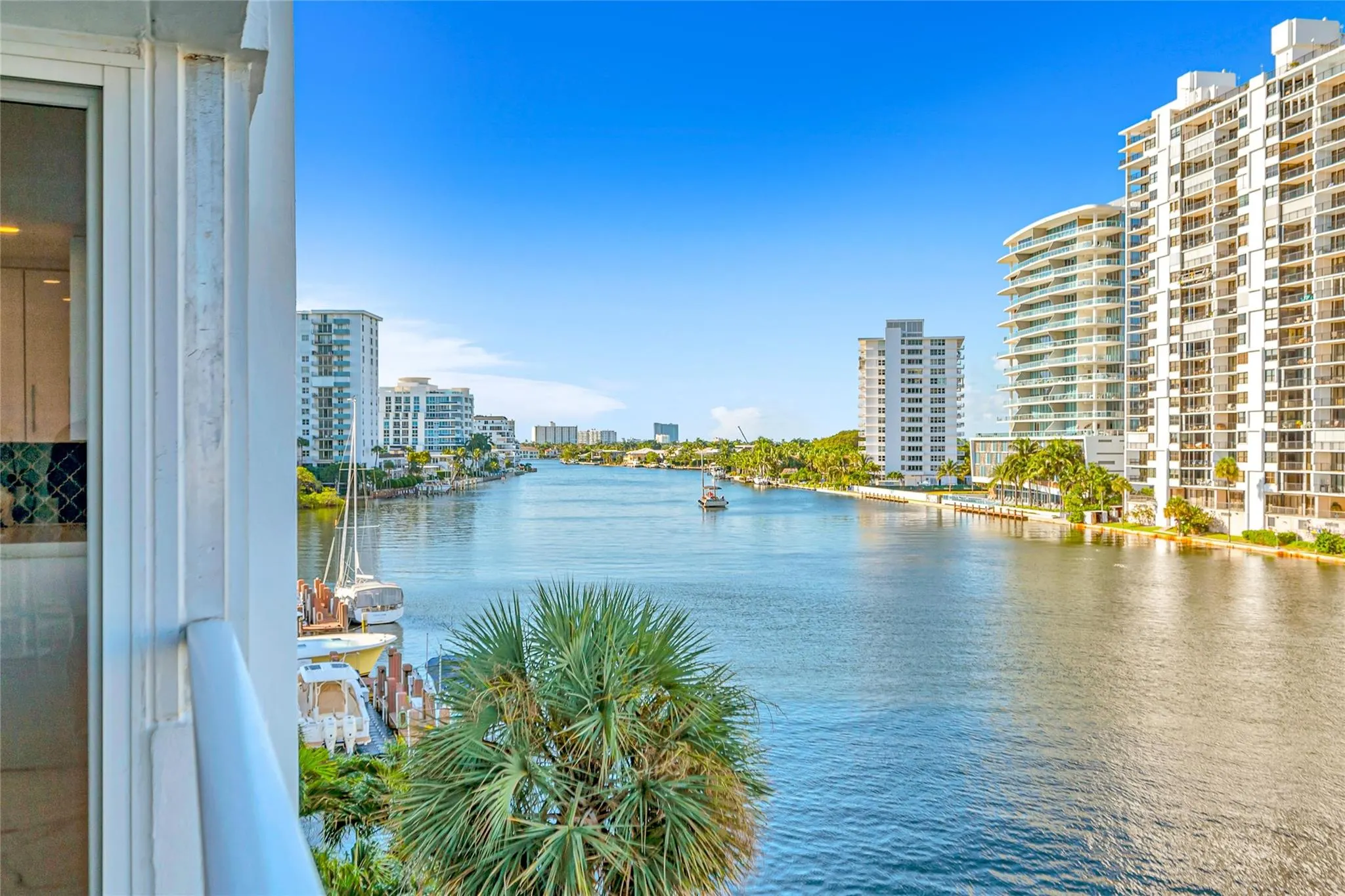 2800 E Sunrise Blvd, #5B