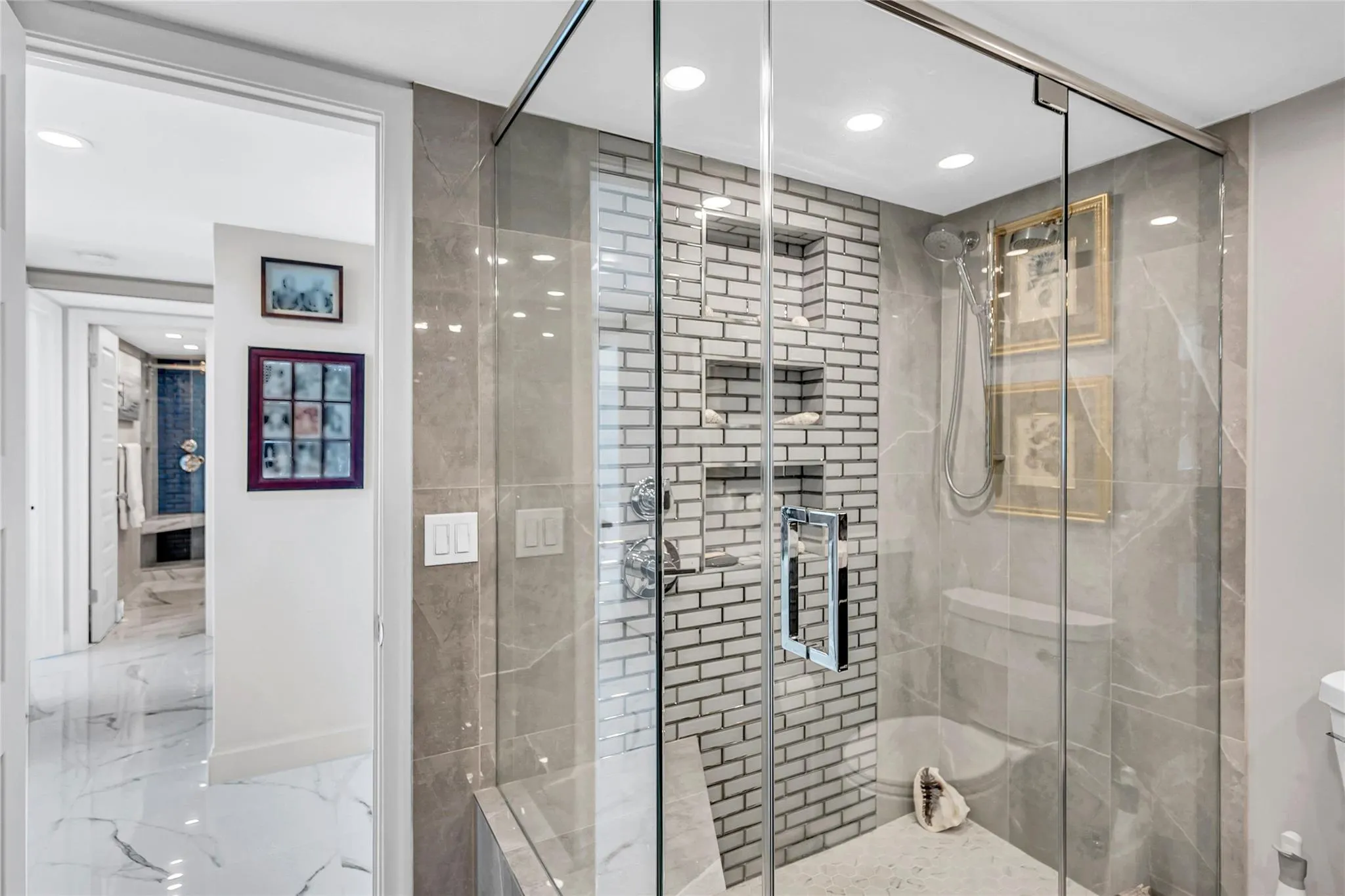 2800 E Sunrise Blvd, #5B