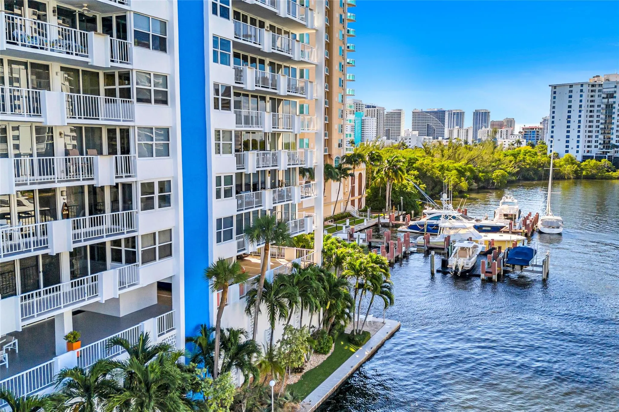 2800 E Sunrise Blvd, #5B