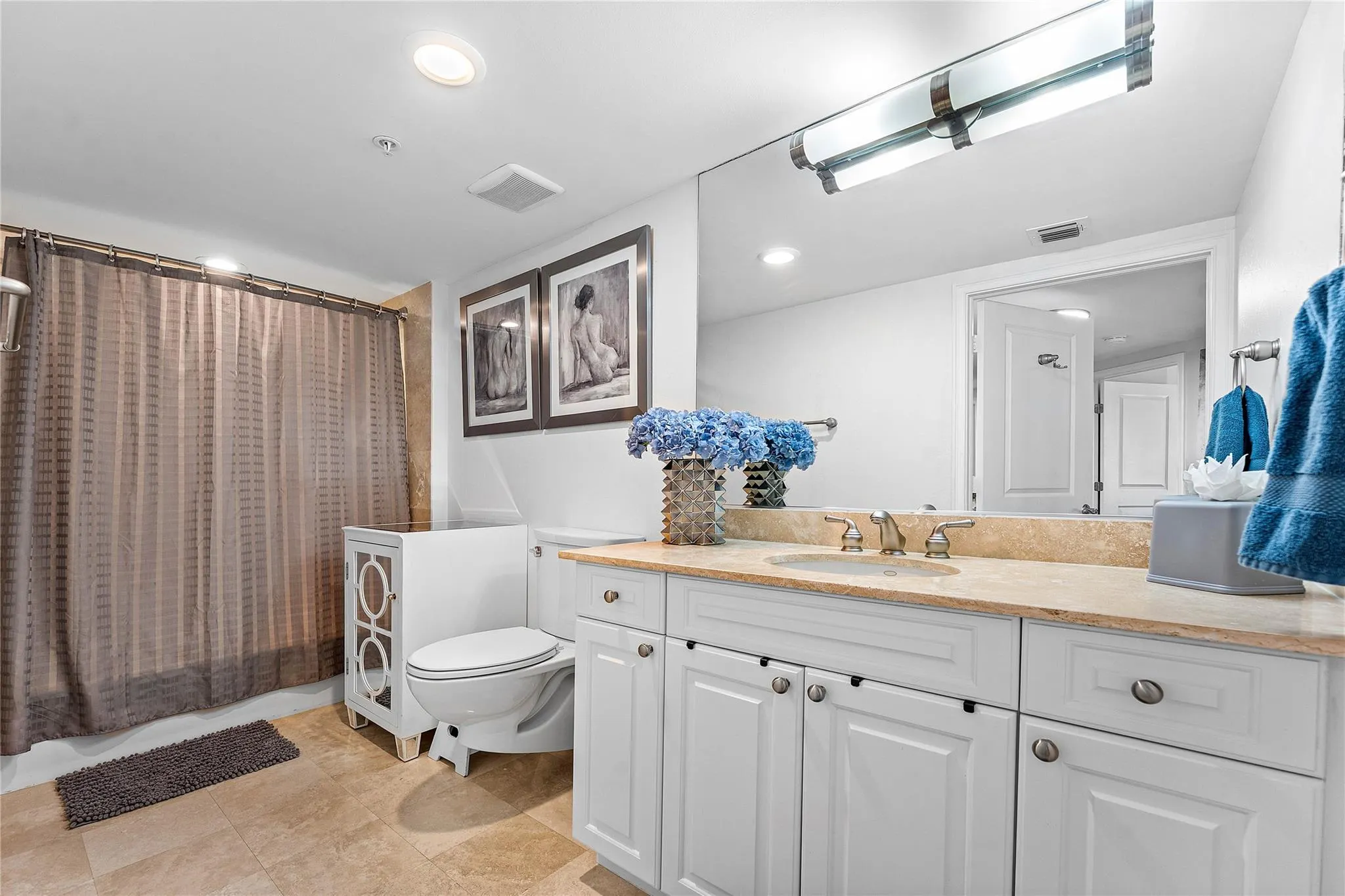 99 SE Mizner Blvd, #231