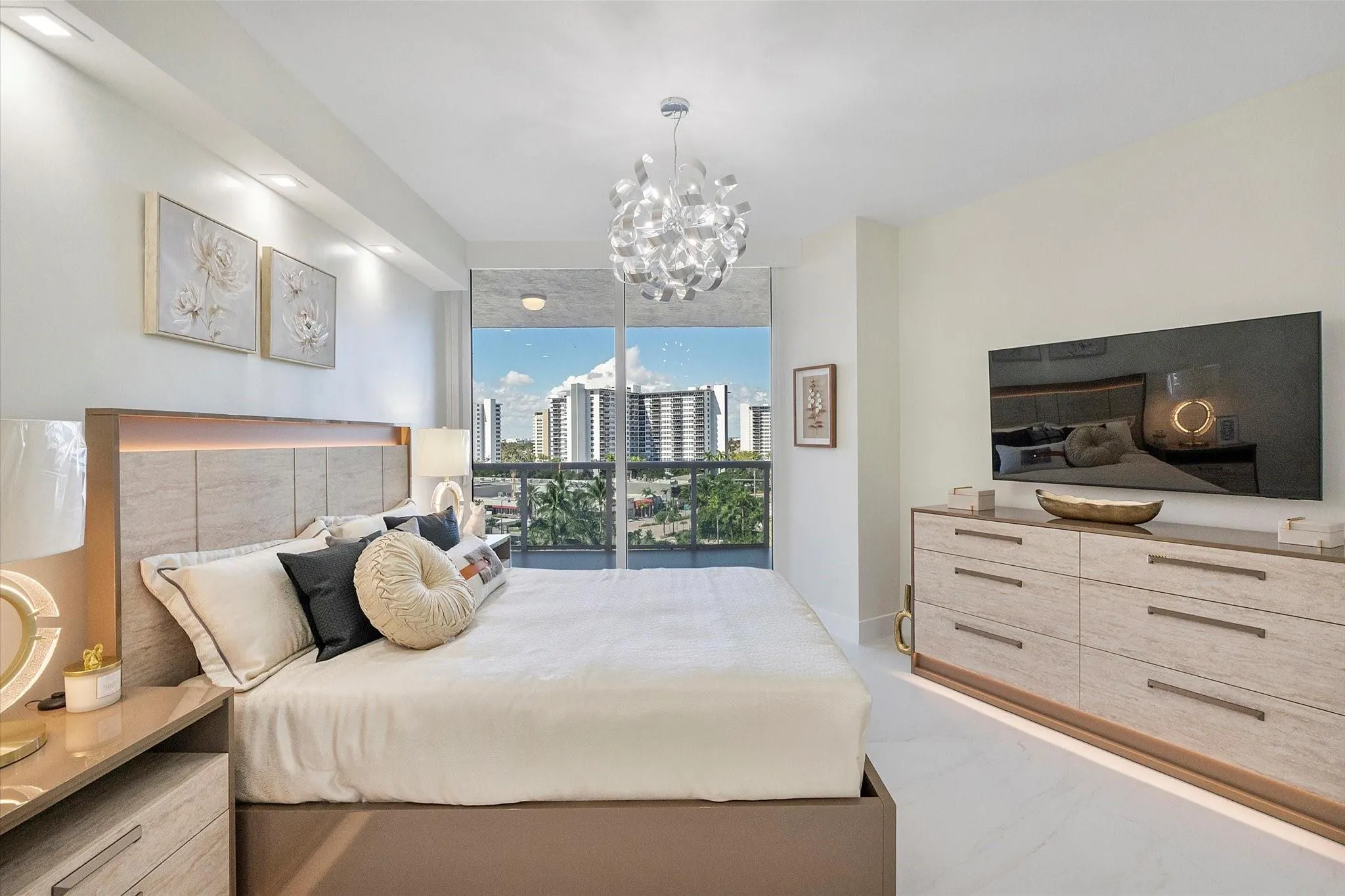 3100 N Ocean Blvd, #704