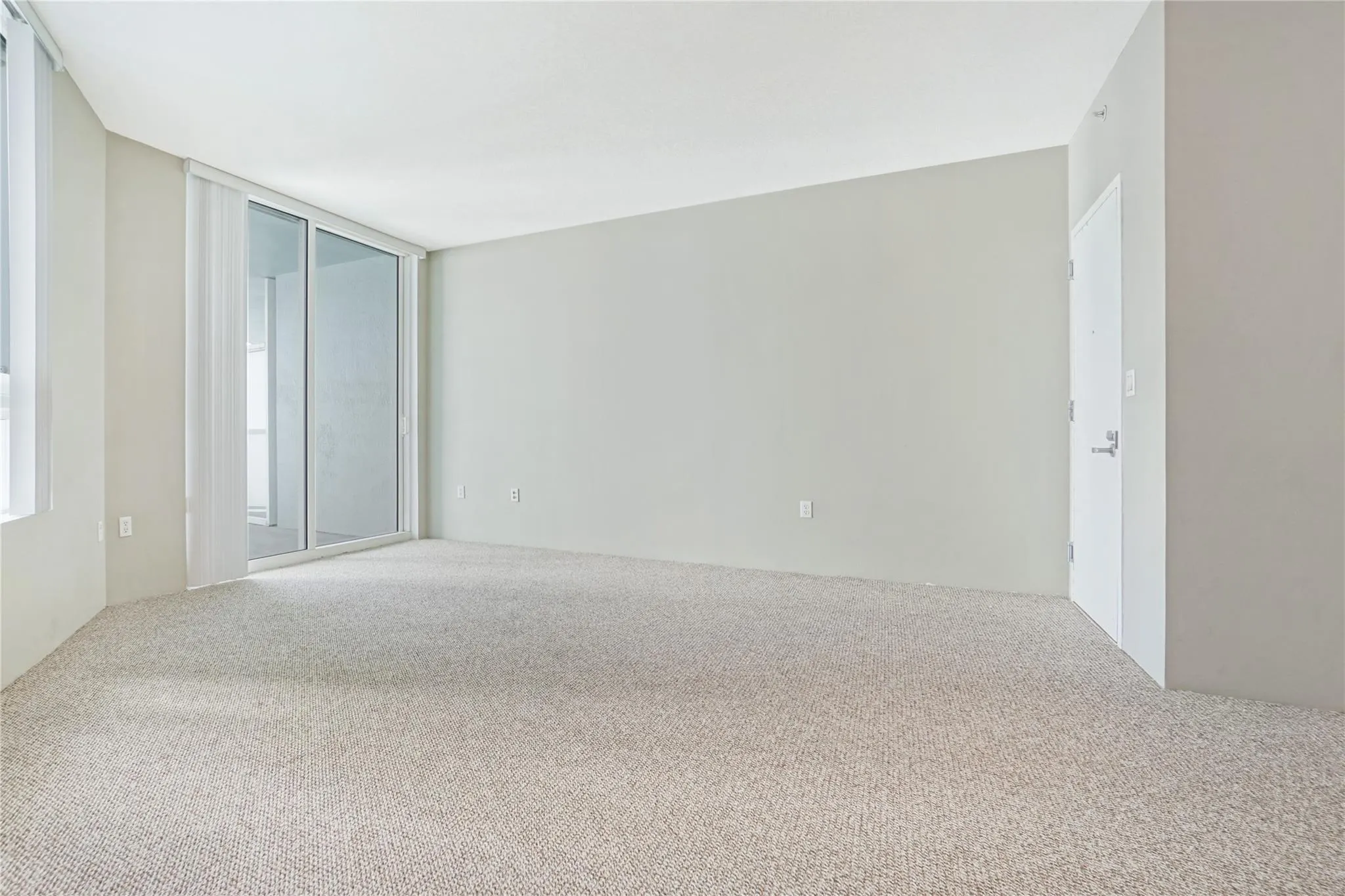 1900 N Bayshore Dr, #1710