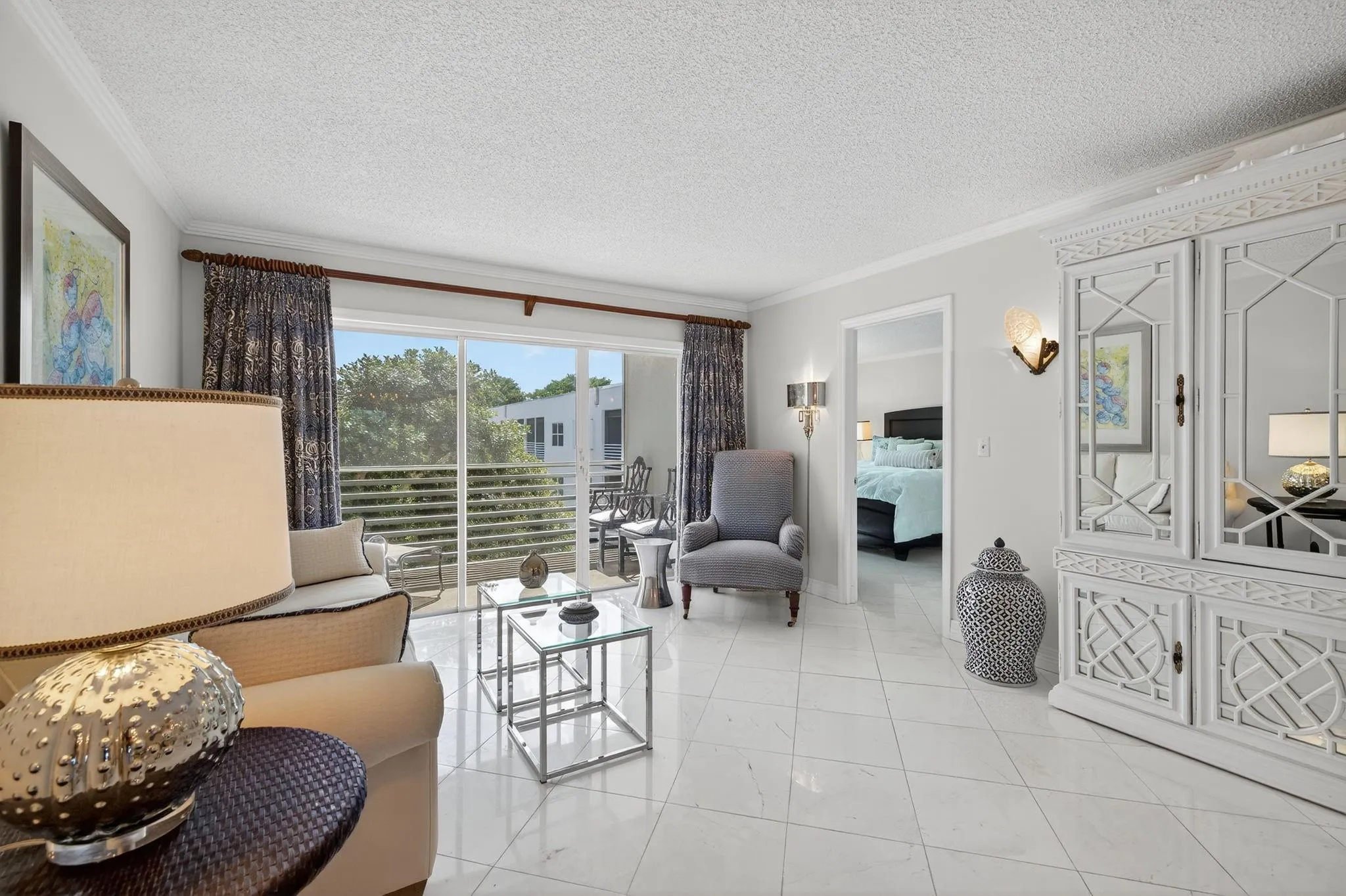 1541 S Ocean Blvd, #406