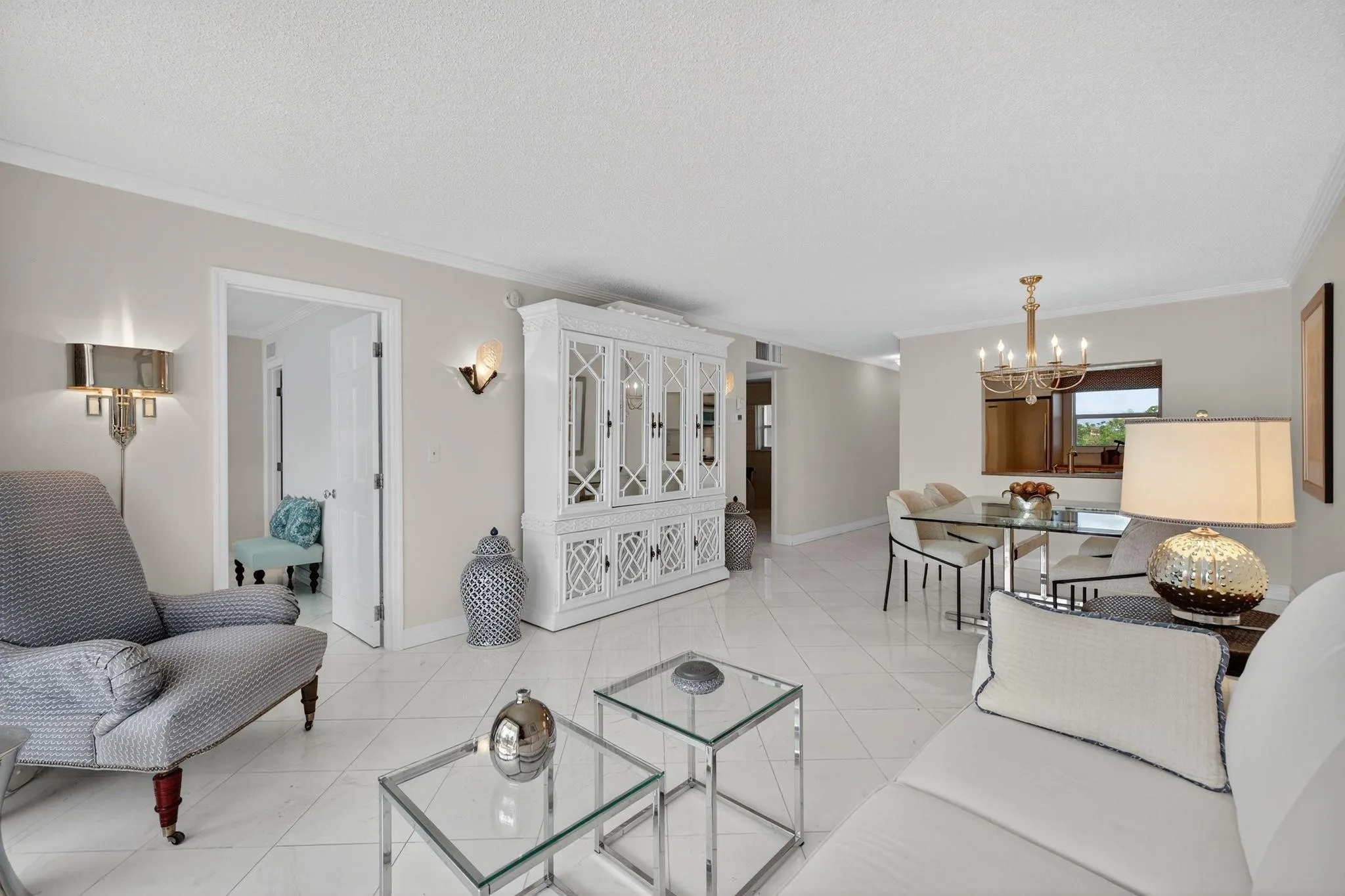 1541 S Ocean Blvd, #406