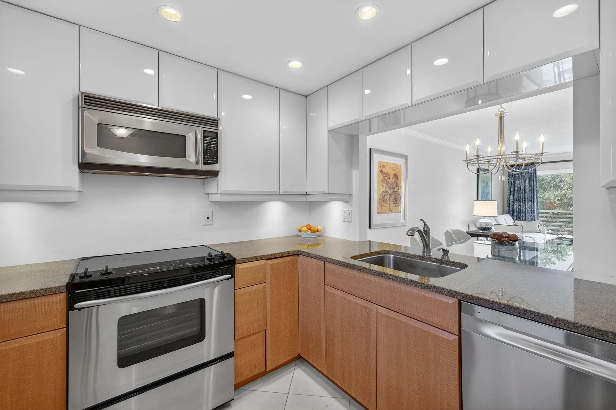 1541 S Ocean Blvd, #406