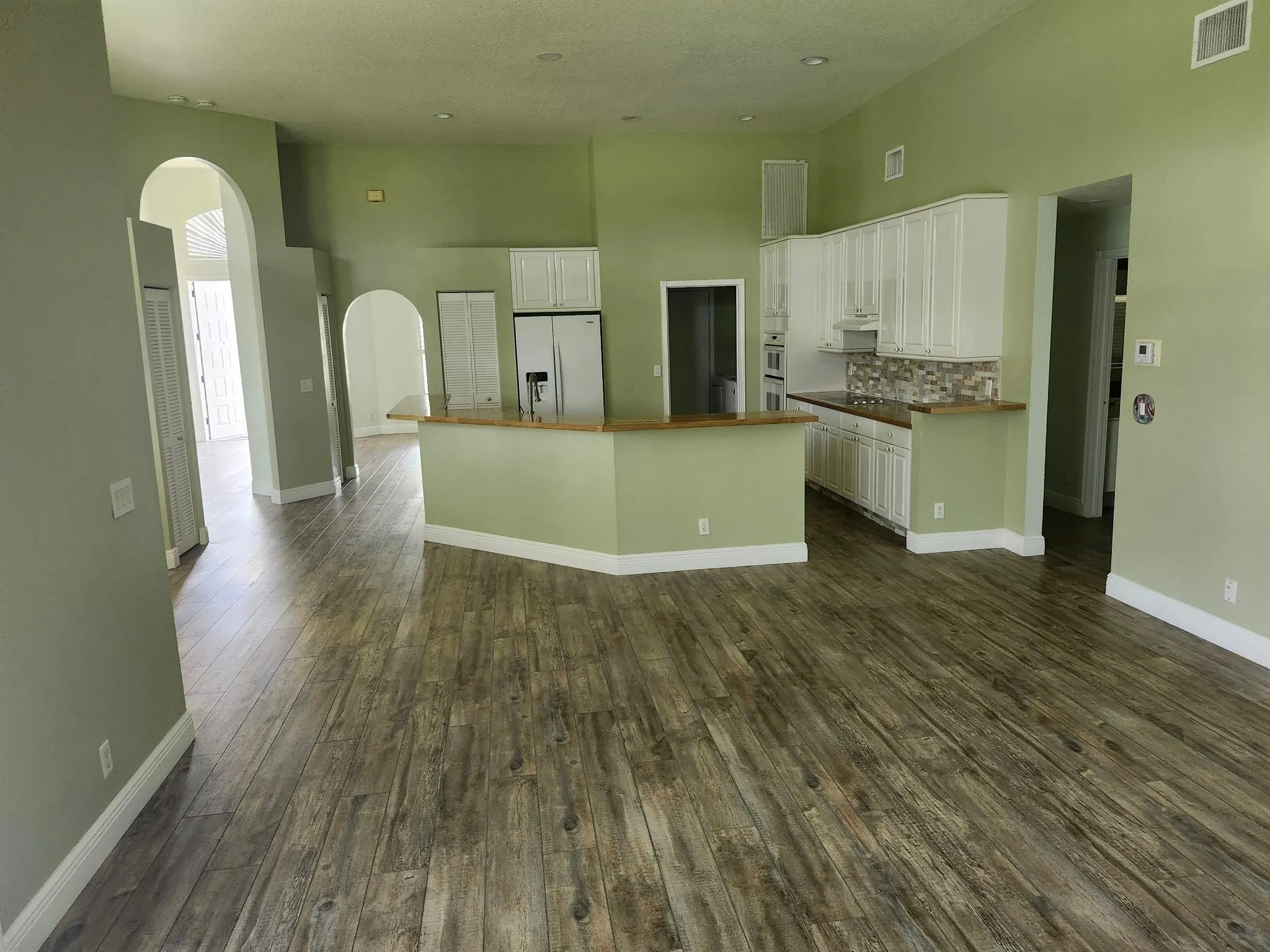 486 Cypress Green Cir