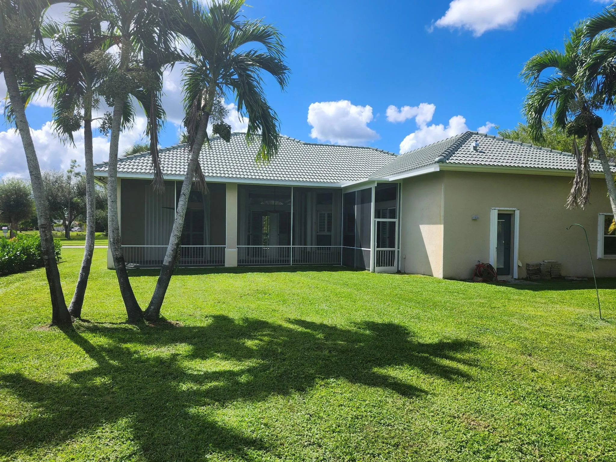 486 Cypress Green Cir