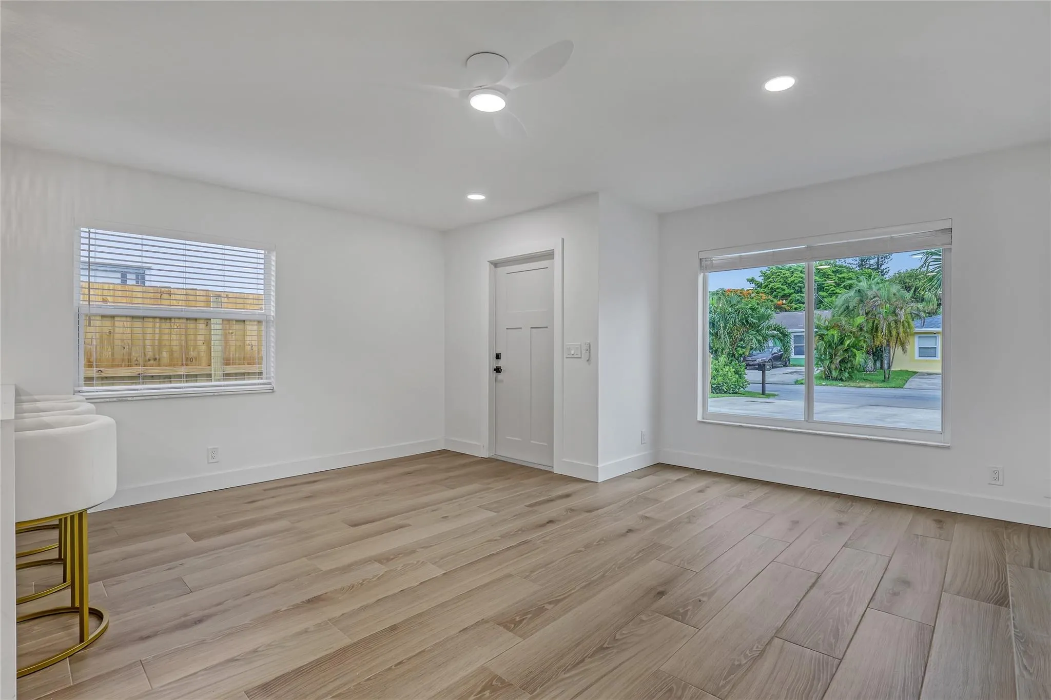 416 W Mango St, #416