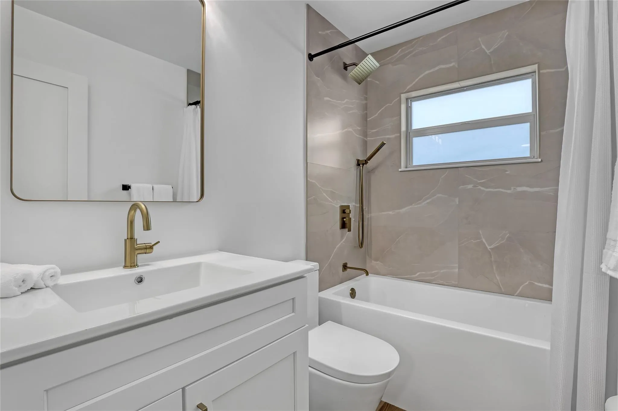 416 W Mango St, #416