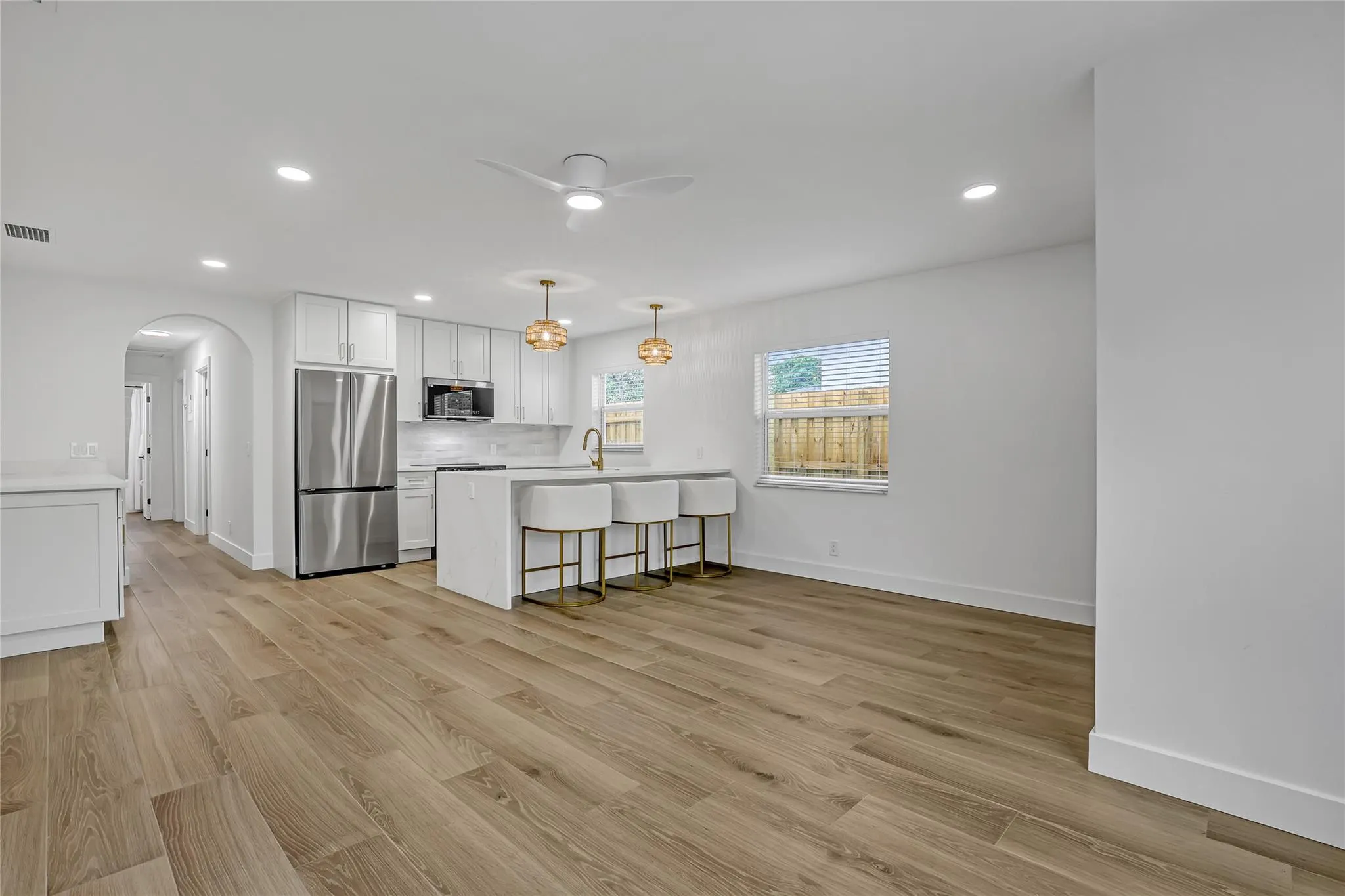 416 W Mango St, #416