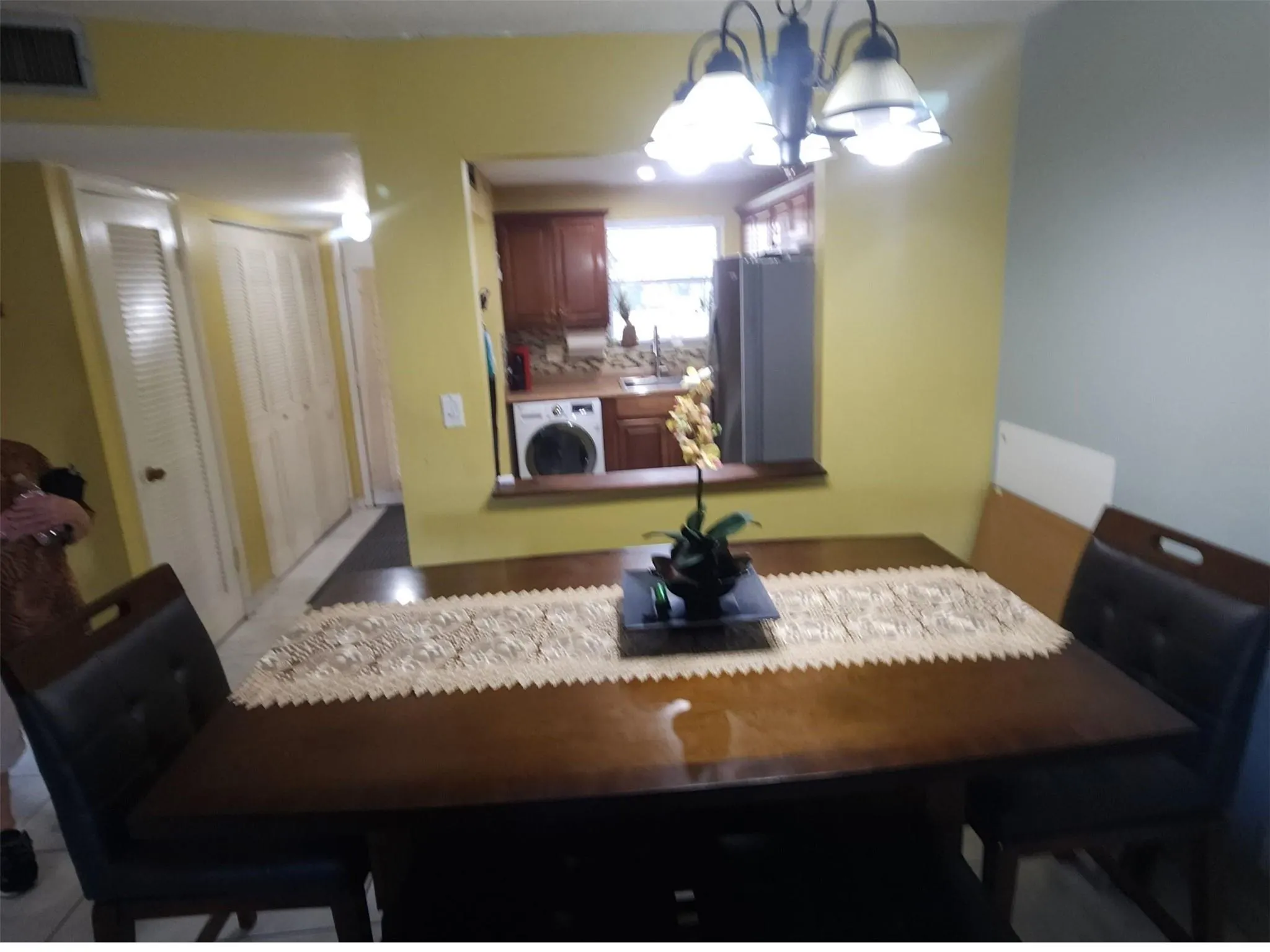 2750 Sunrise Lakes Dr, #112