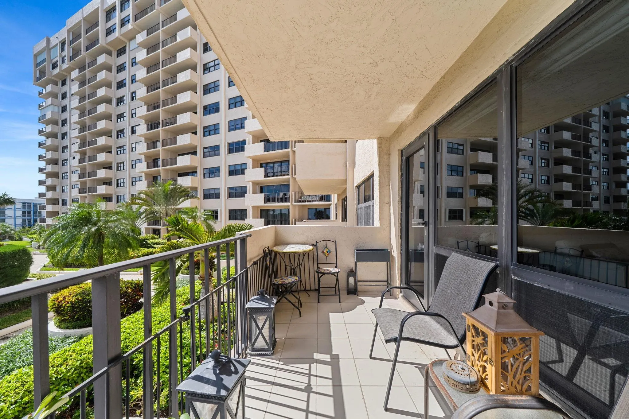 4900 N OCEAN, #403