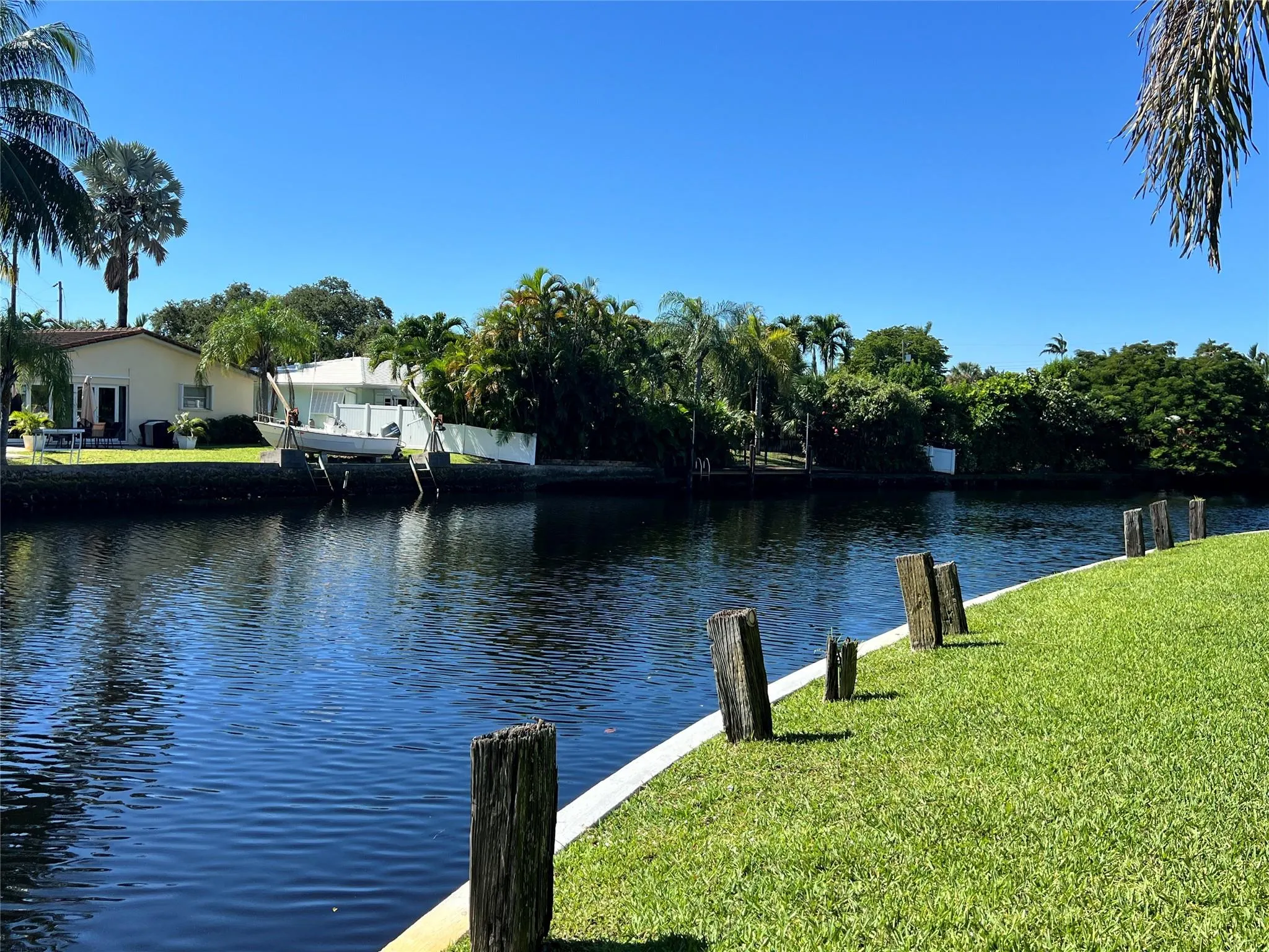 3004 NE 5th Ter, #201C