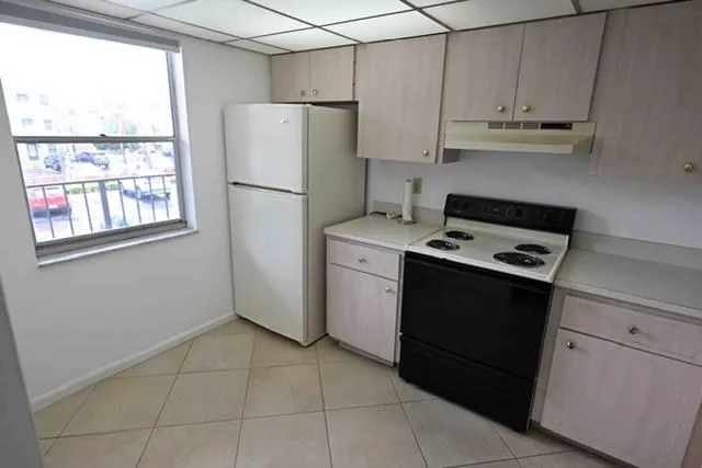 777 S Federal Hwy, #218G