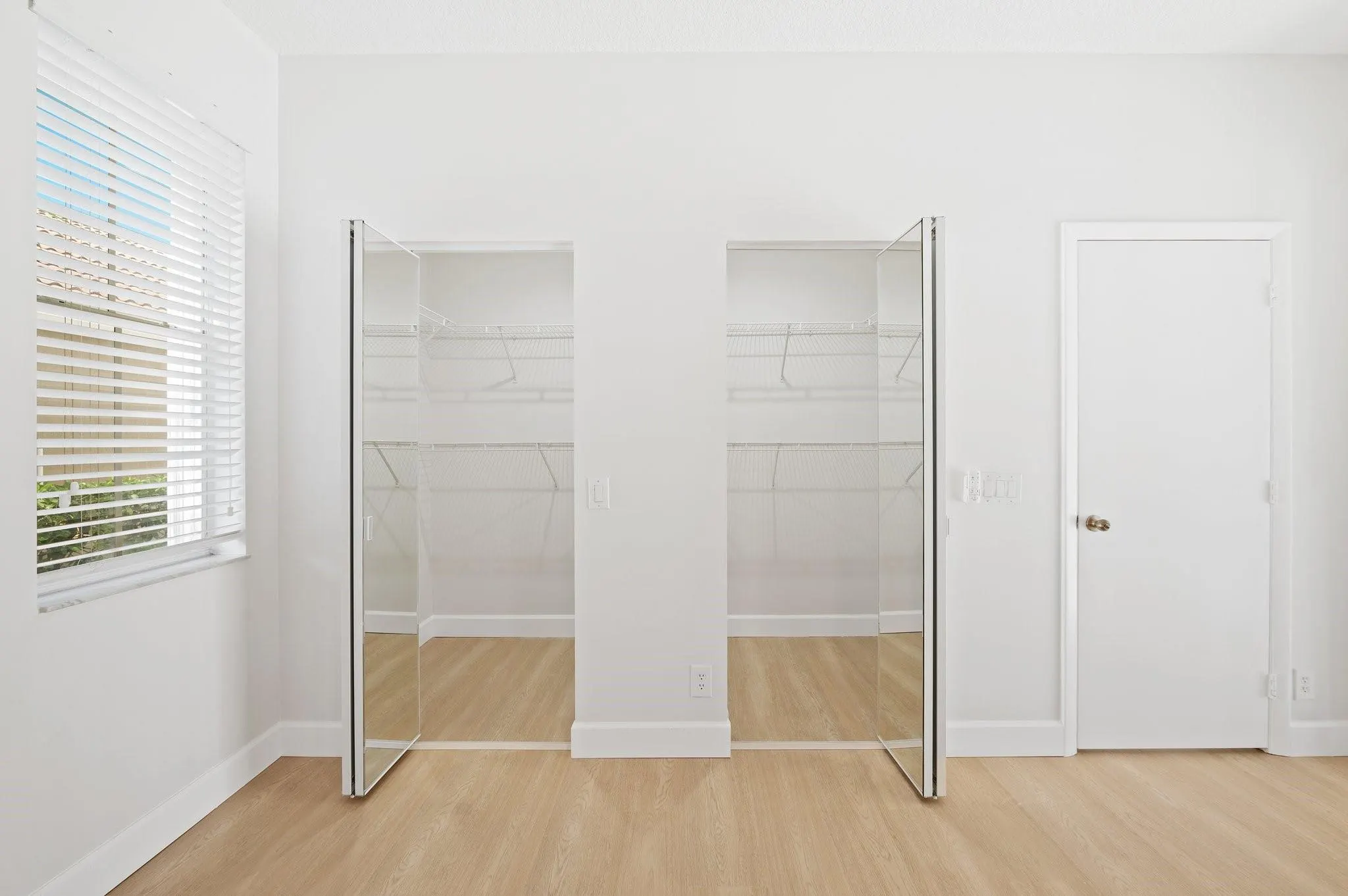 845 Falling Water Rd