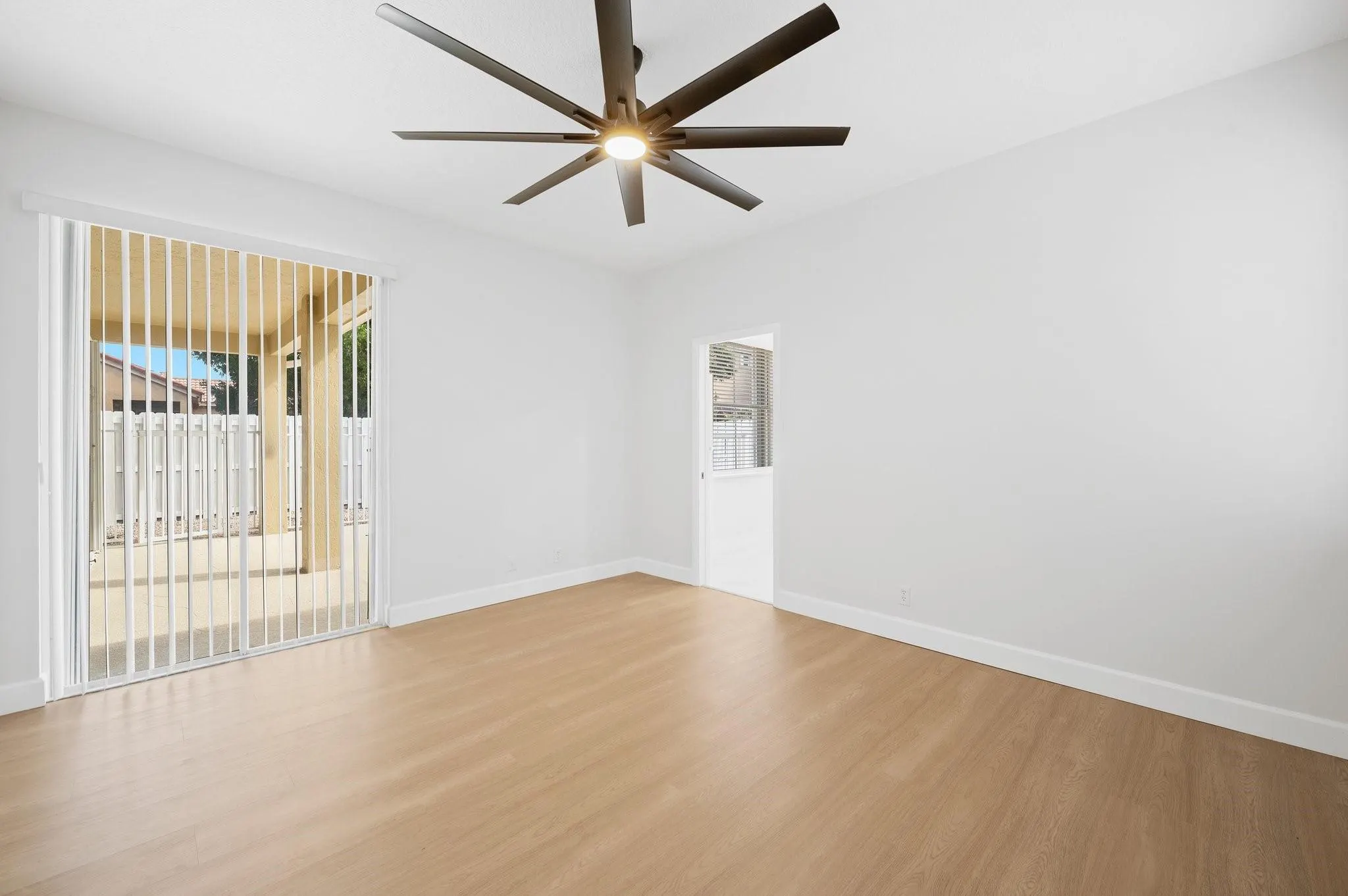 845 Falling Water Rd