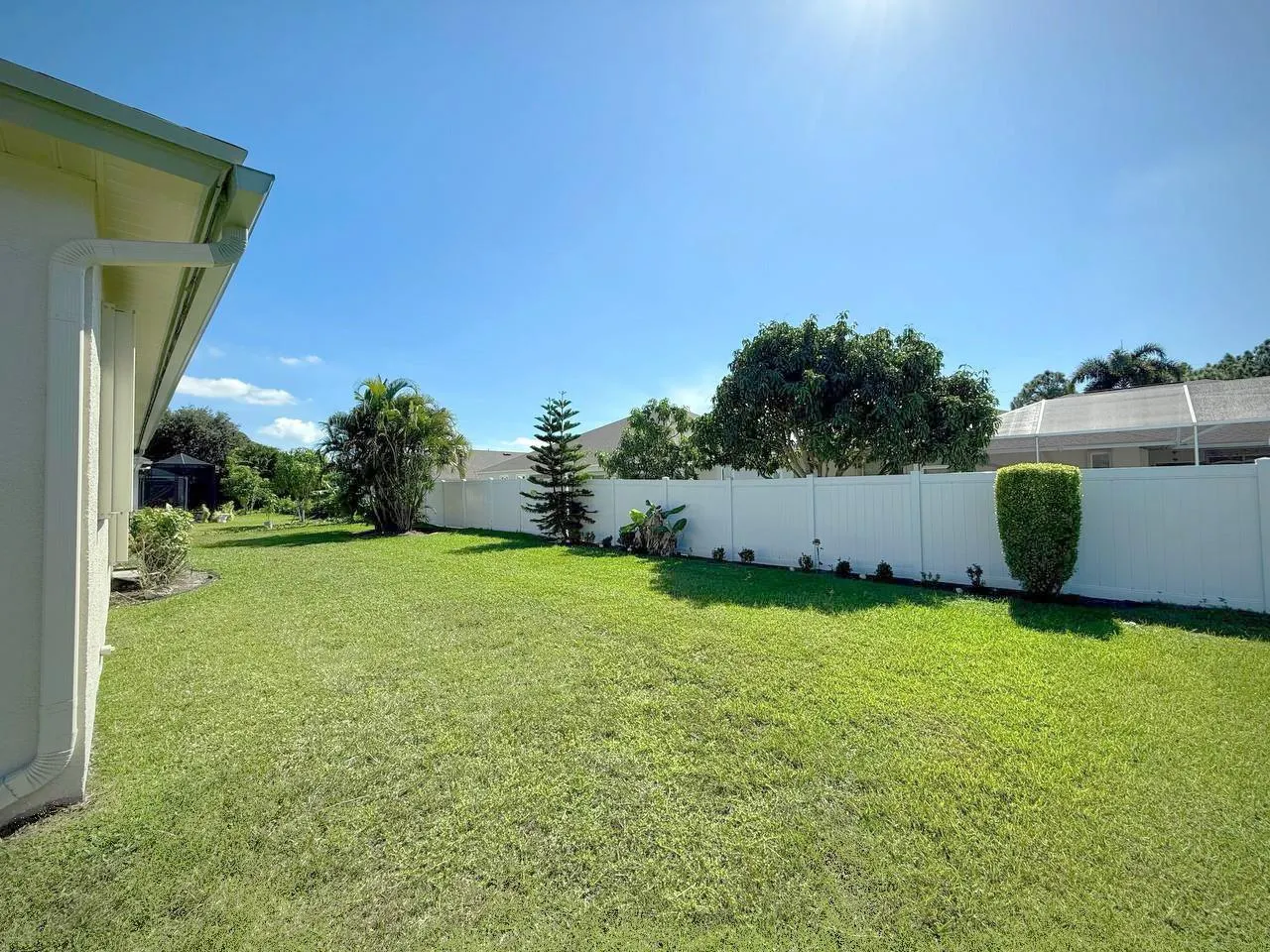 6018 NW Winfield Drive