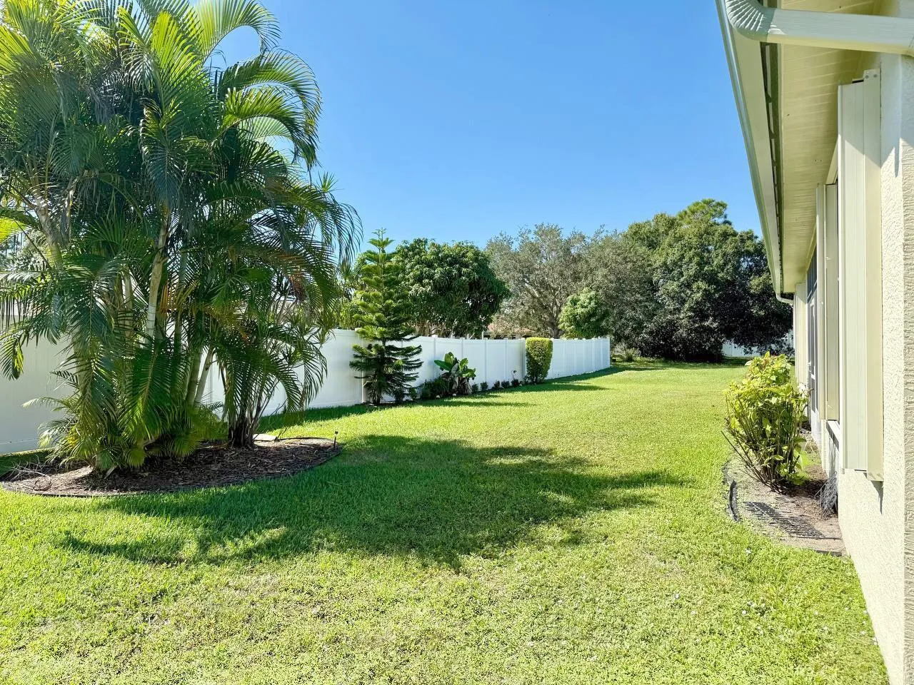 6018 NW Winfield Drive