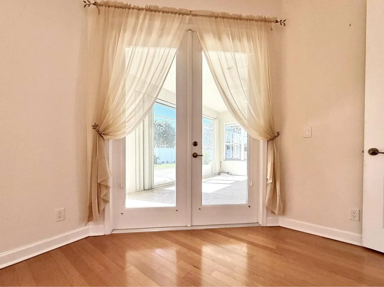 6018 NW Winfield Drive