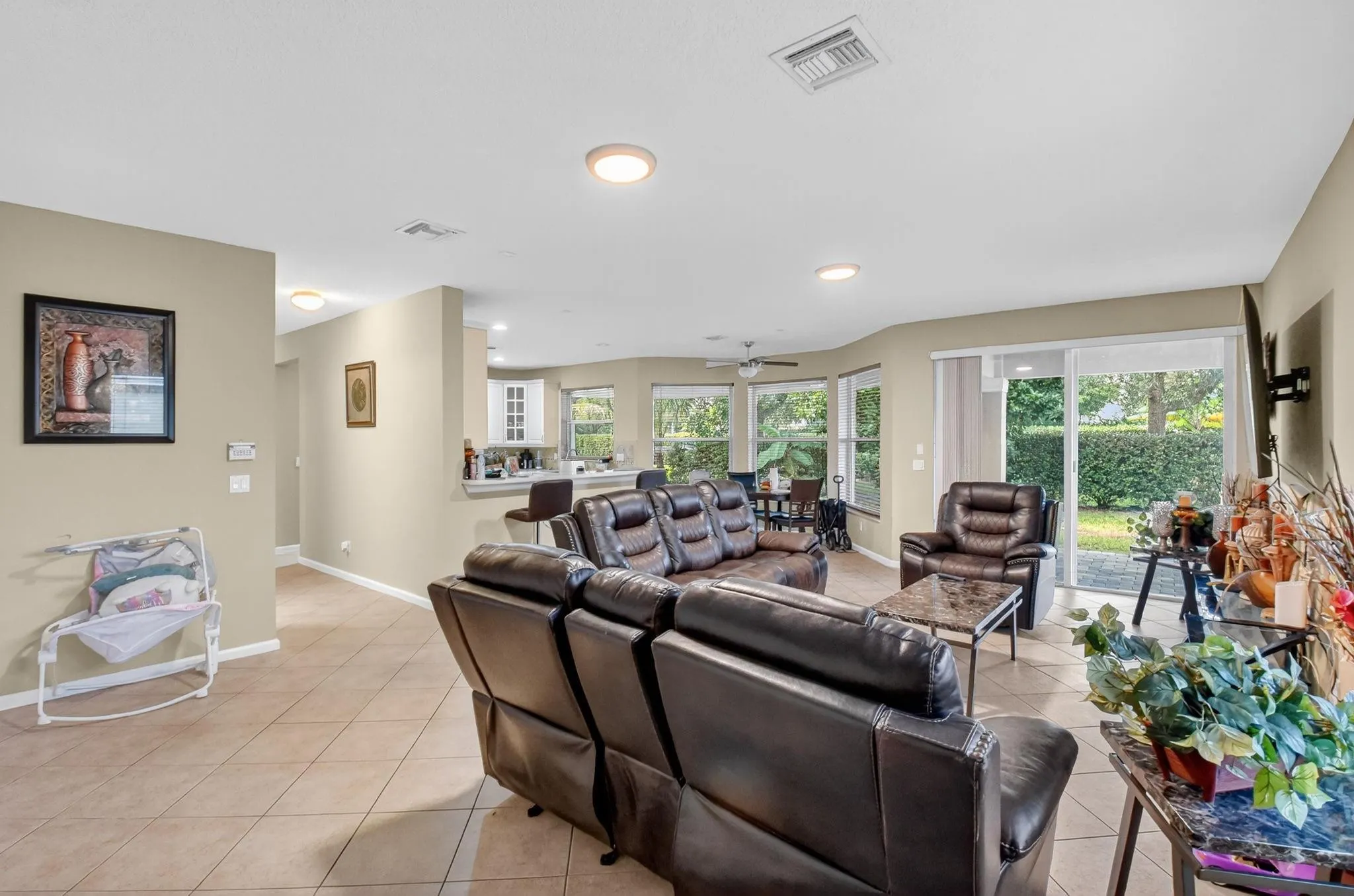 9393 Savannah Estates Drive