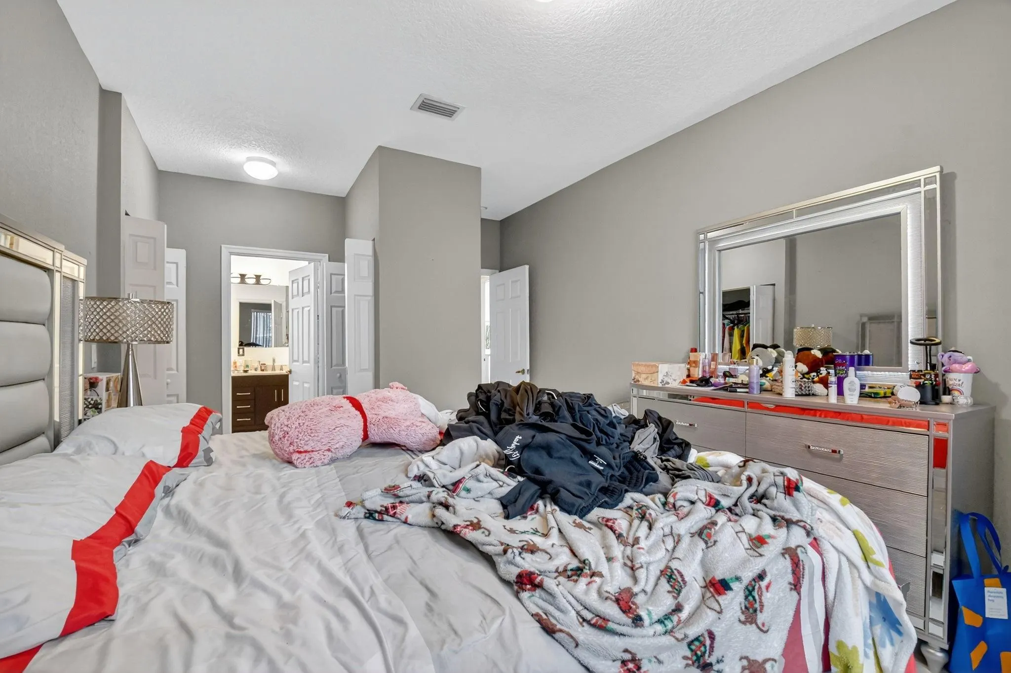 9393 Savannah Estates Drive