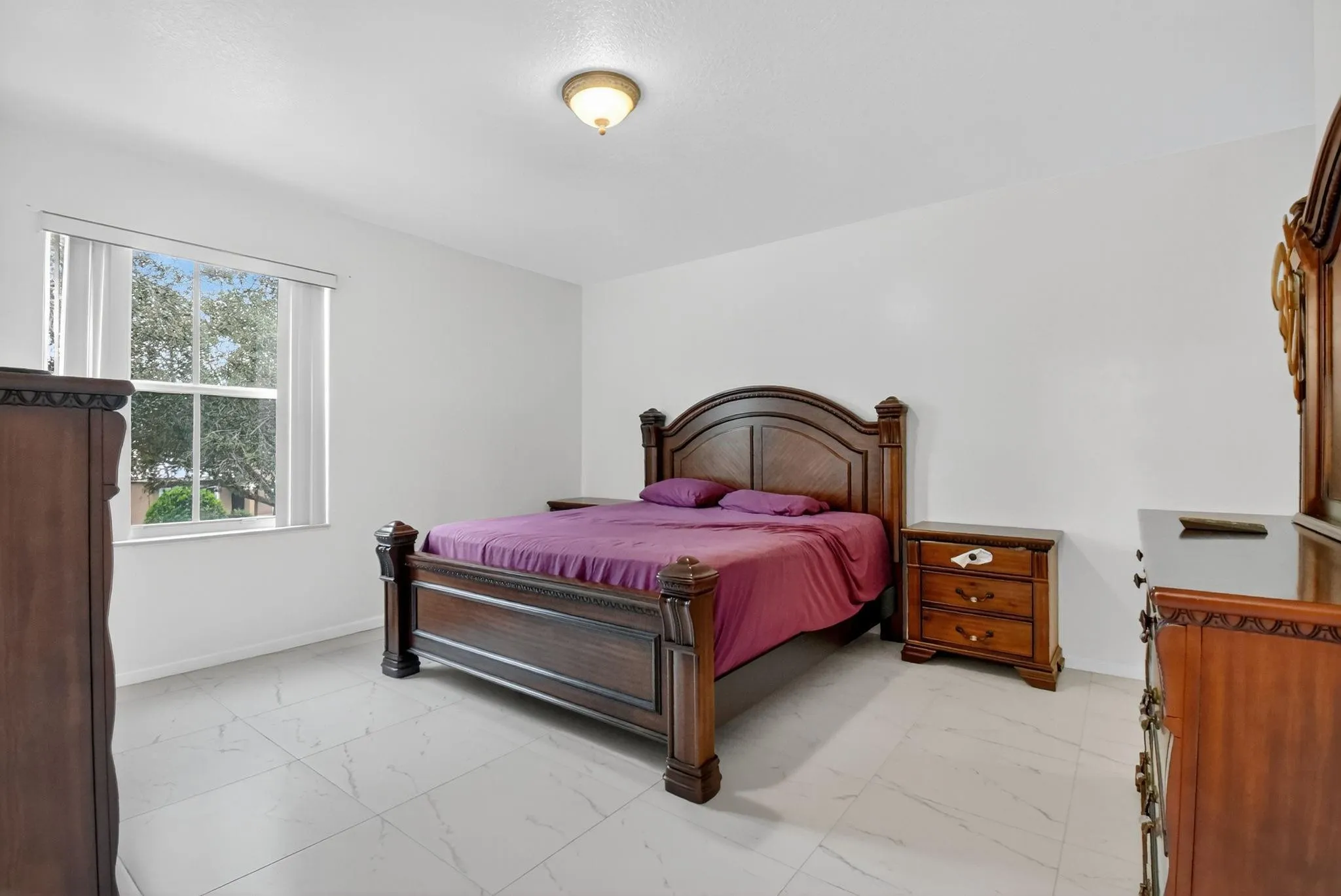 9393 Savannah Estates Drive