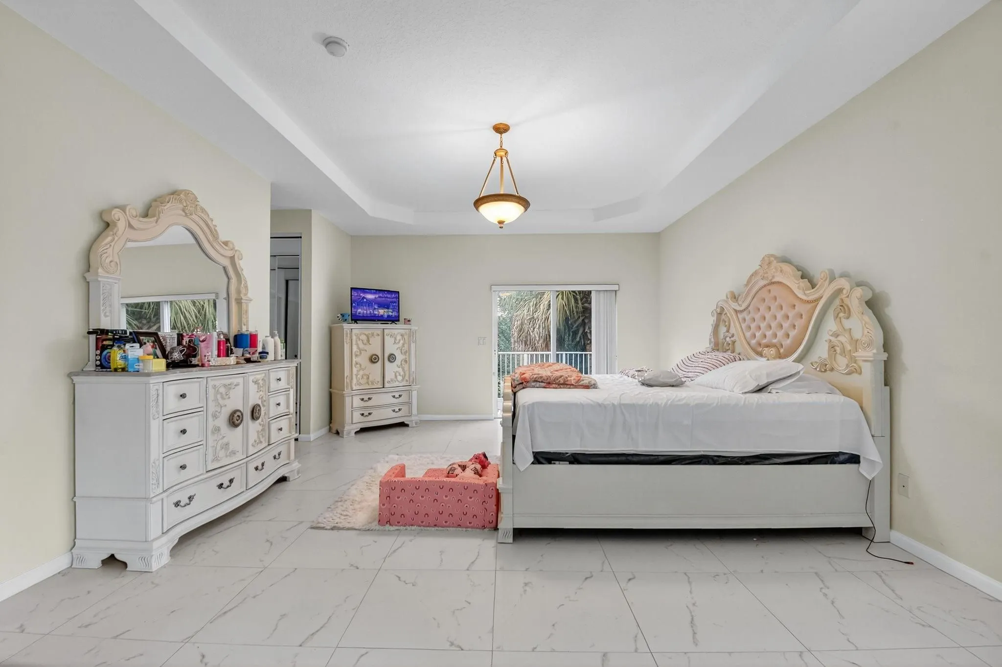 9393 Savannah Estates Drive