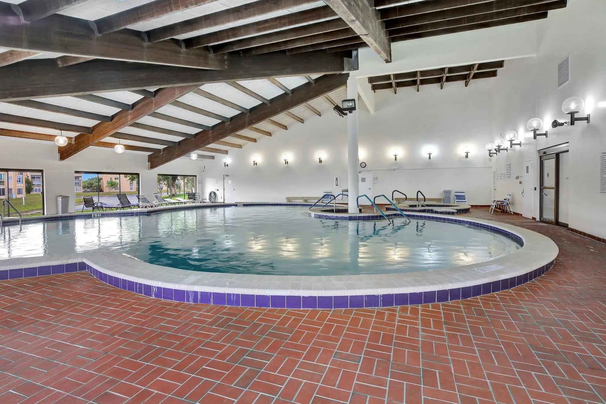 9861 Sunrise Lakes Blvd, #303