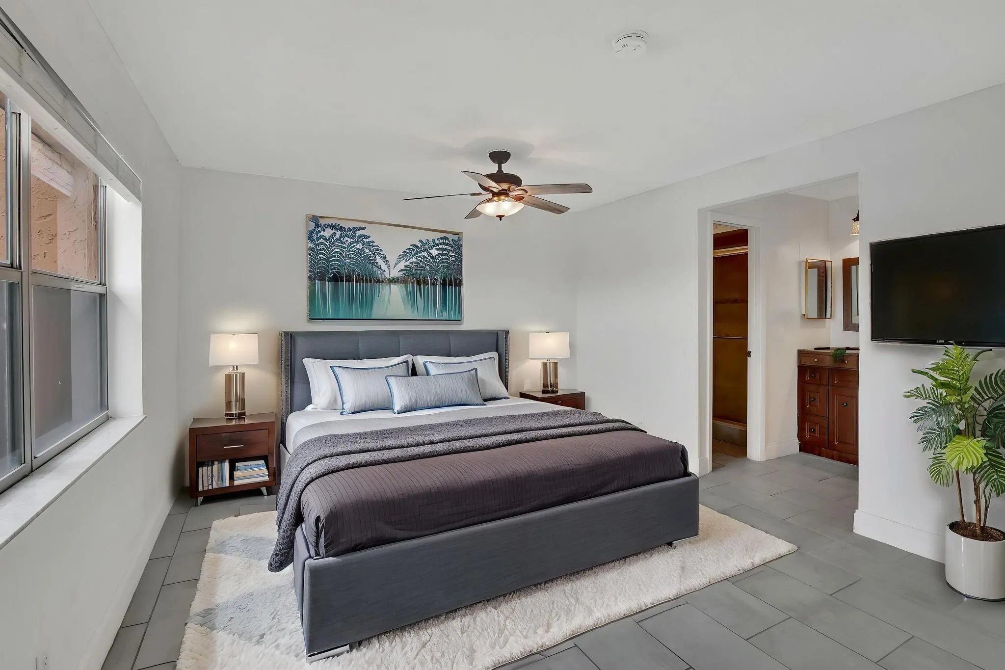 9861 Sunrise Lakes Blvd, #303