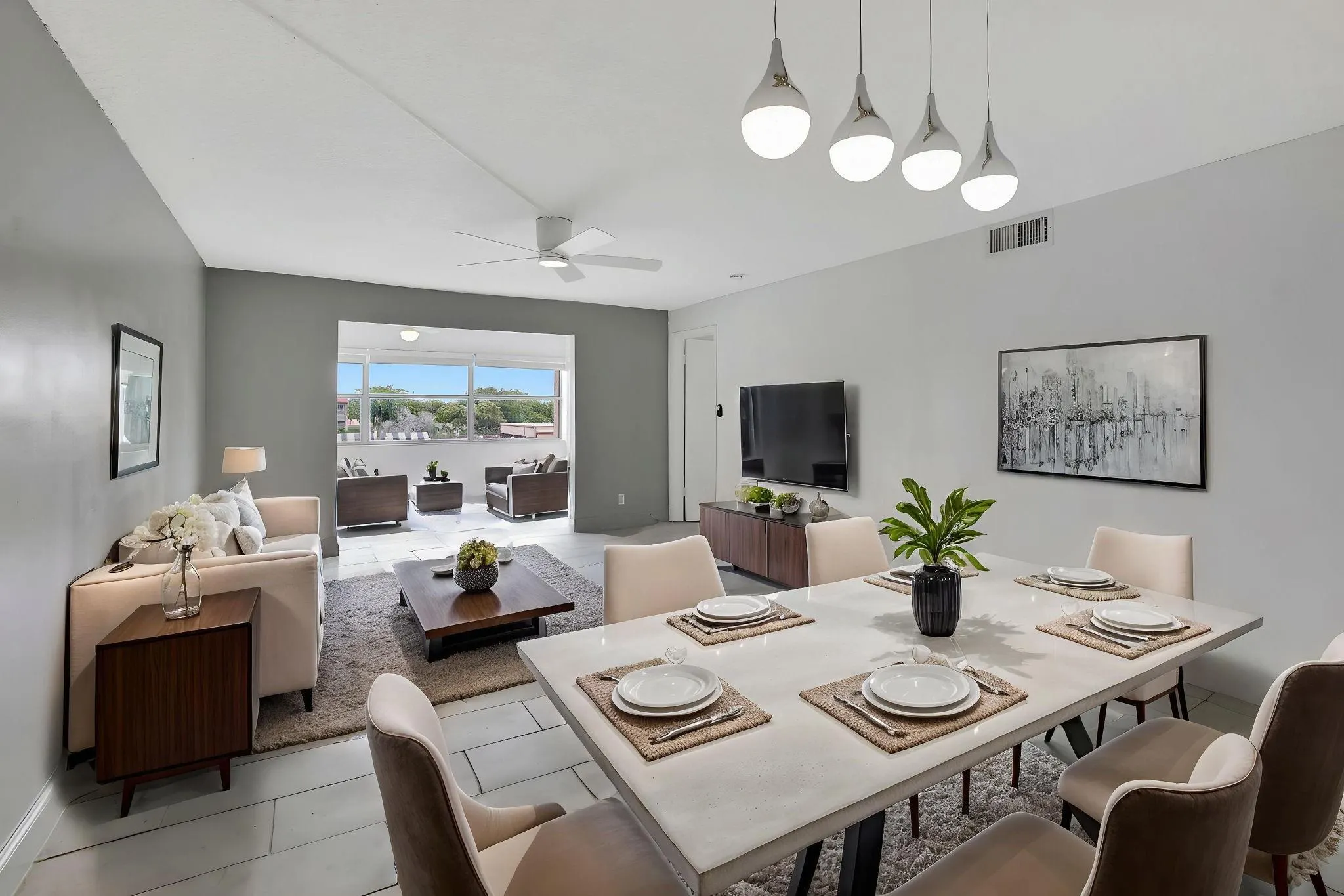 9861 Sunrise Lakes Blvd, #303