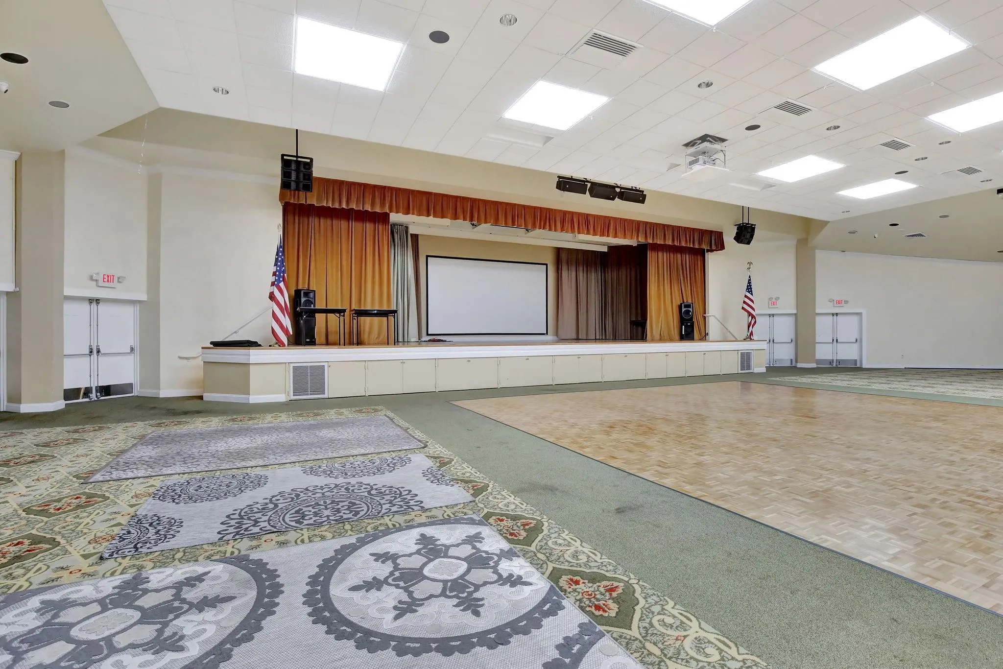 9861 Sunrise Lakes Blvd, #303