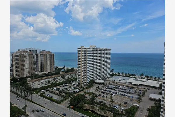 1985 S Ocean Dr, #21H
