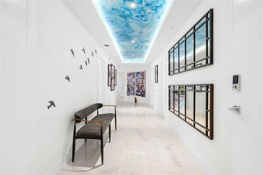 1507 SE 15th Street, #202