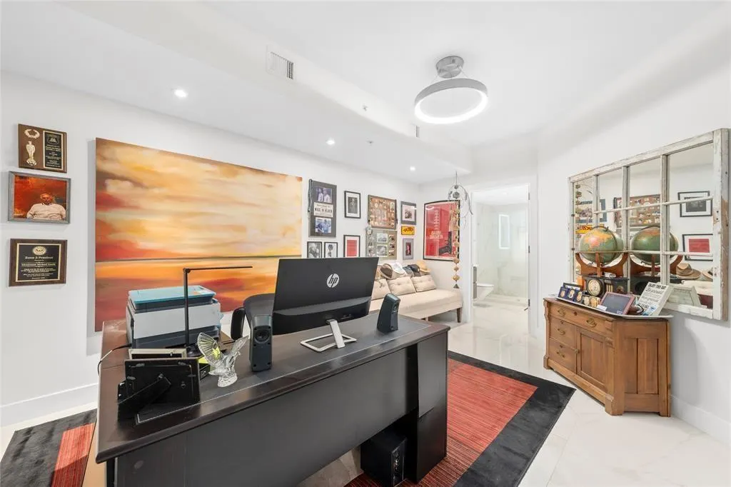 1507 SE 15th Street, #202