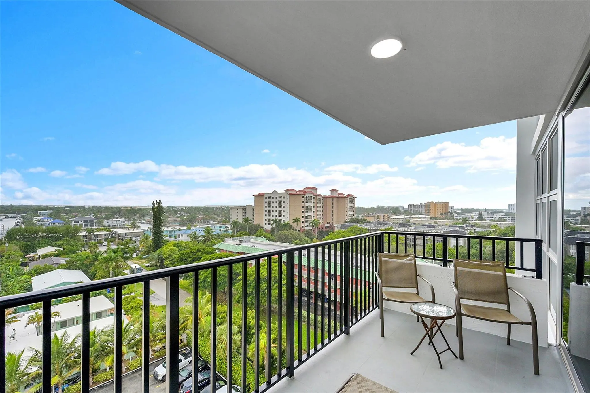 531 N Ocean Blvd, #901