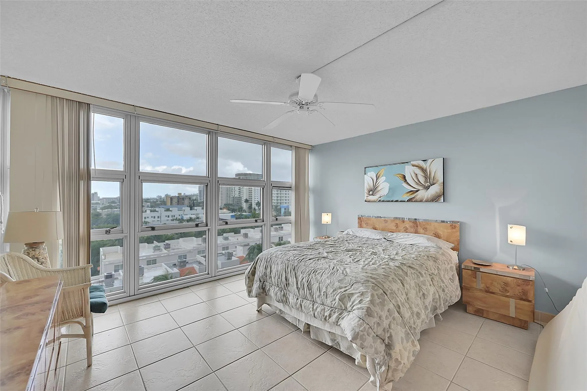 531 N Ocean Blvd, #901