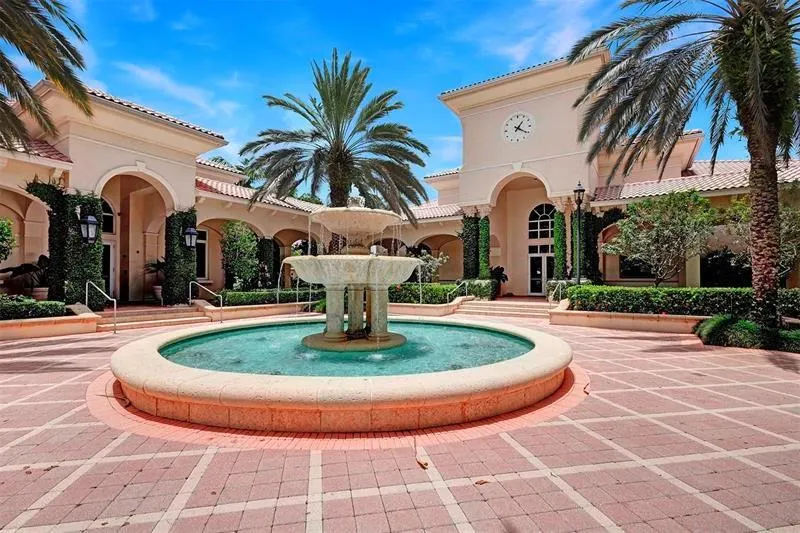 11064 Canary Island Ct