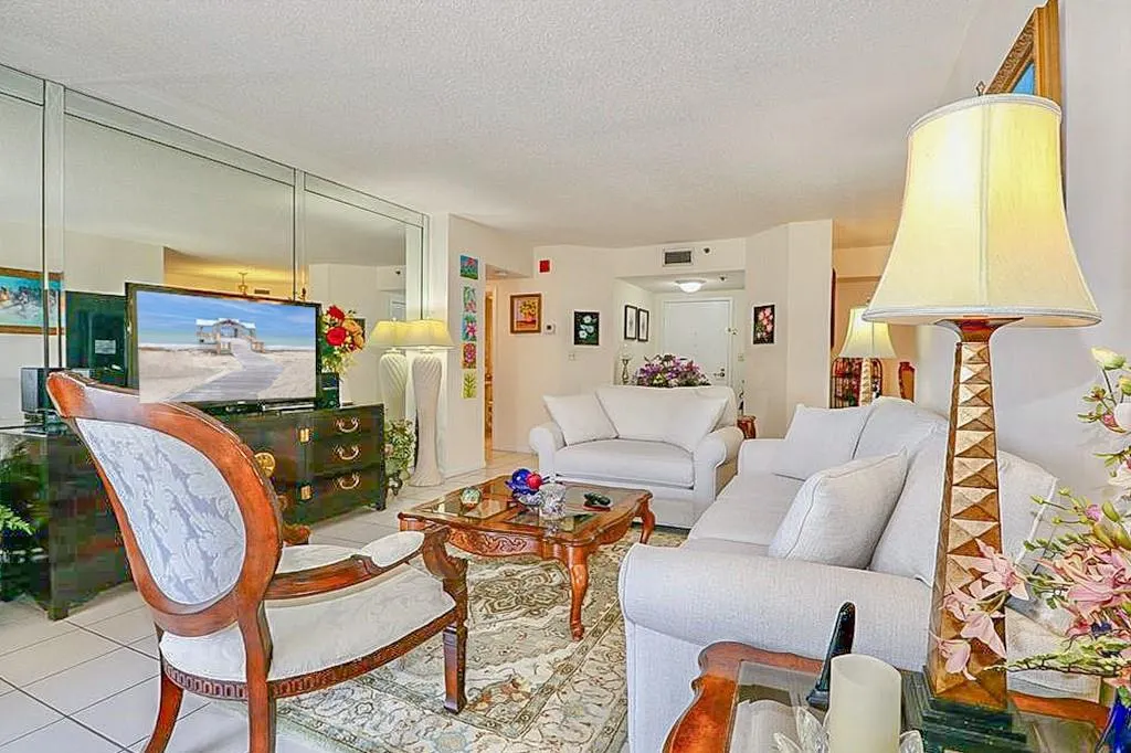 7200 Radice Ct, #502