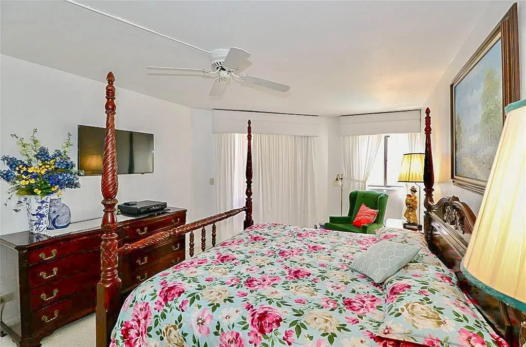 7200 Radice Ct, #502