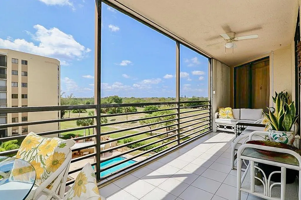 7200 Radice Ct, #502